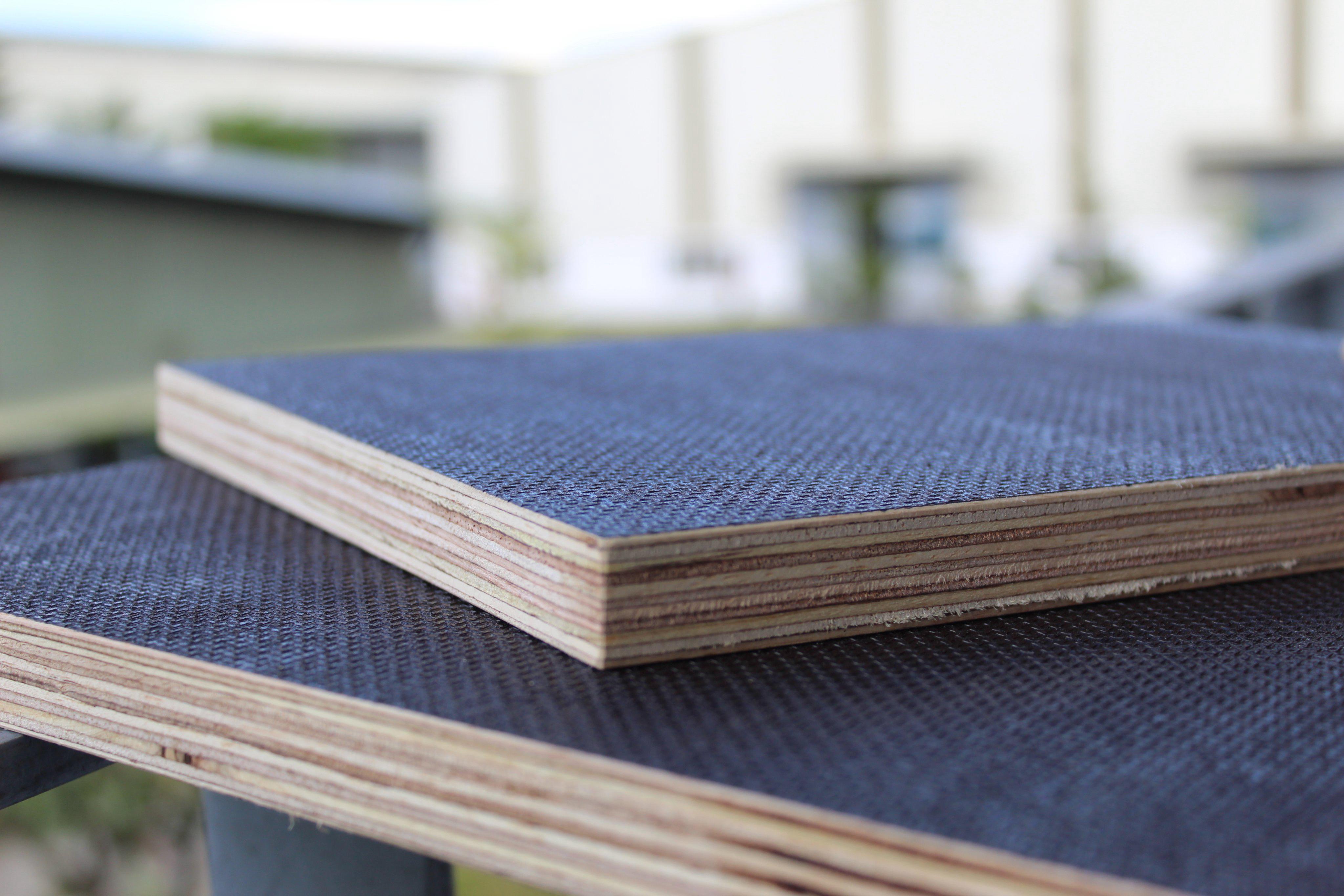 EZ Mesh Anti-Slip Plywood with PSF wire mesh overlay and hardwood plantation core
